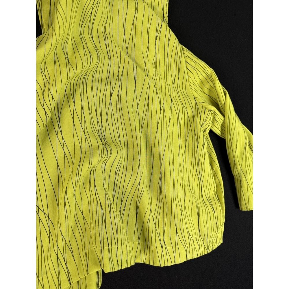 Fridaze Lime Chartreuse Green 100% Linen Top Women's Sz L Abstract Lines Artsy - Picture 9 of 11